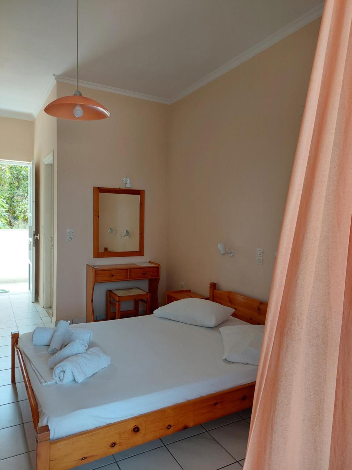 Sunflower Apartments & Studios Laganas Kamer foto